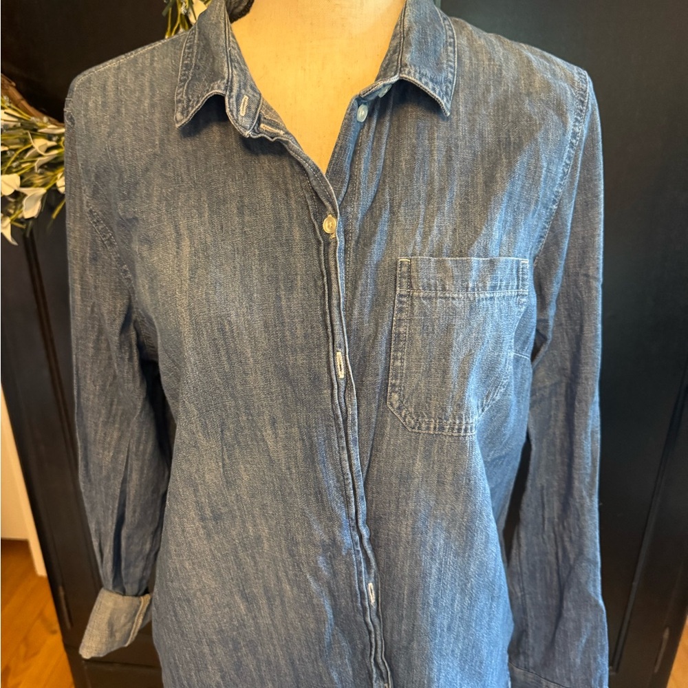 Old Navy Light Blue Classic Shirt